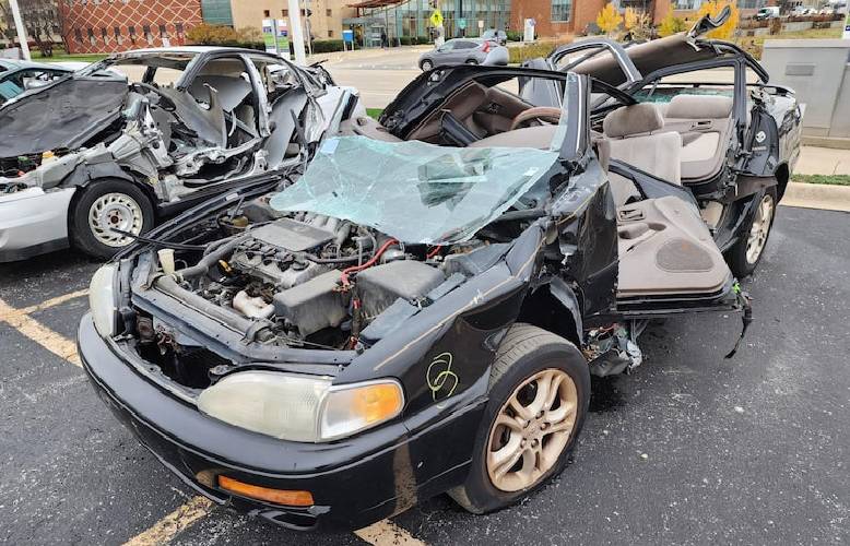 Damaged-Vehicles